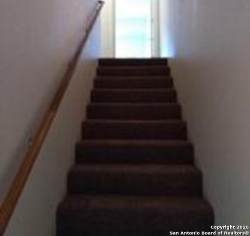 Image 4 of 7 For 11252 Center Point Rd