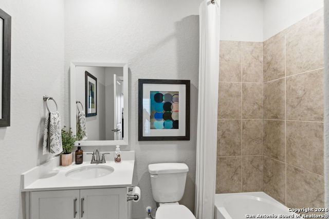 Image 23 of 30 For 6464 Babcock Rd #712