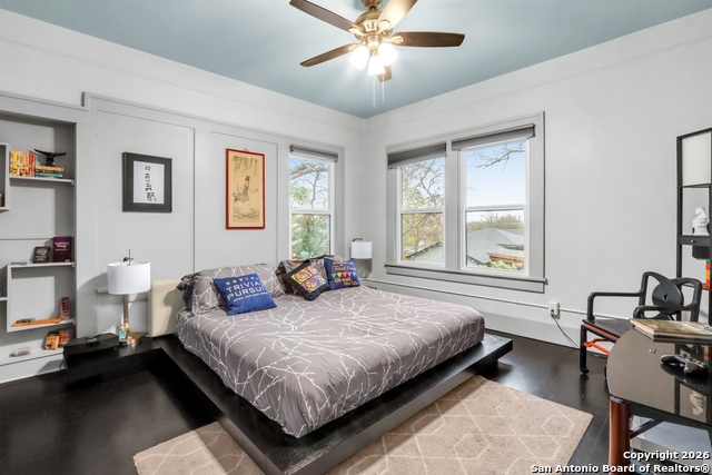 Image 28 of 42 For 503 Austin S