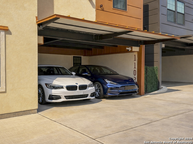 Image 2 of 30 For 222 S Olive St  1102