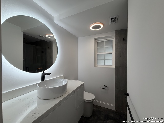 Image 7 of 30 For 222 S Olive St  1102