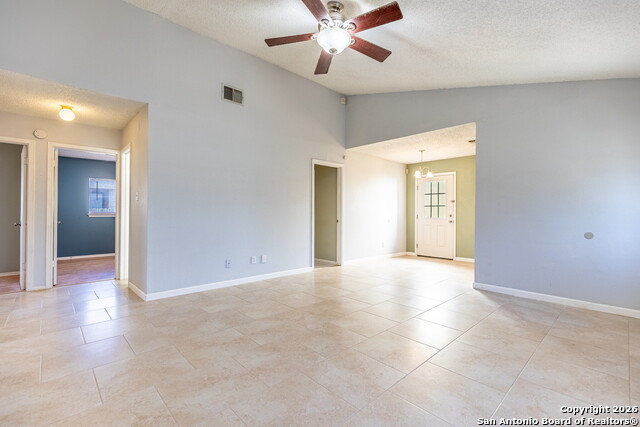 Image 7 of 26 For 2914 Jardines