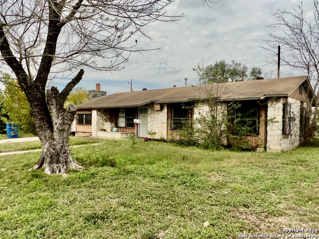 Image 3 of 11 For 4939 Mary Diane