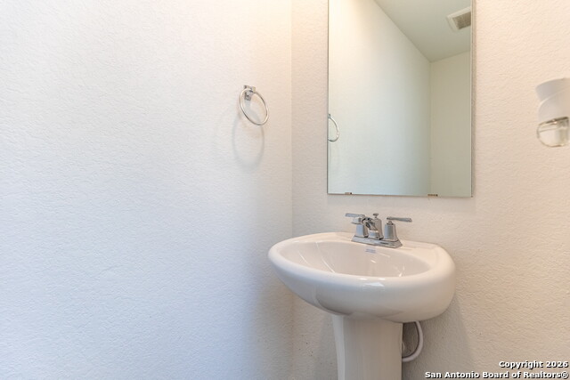 Image 13 of 32 For 1229 Entrada De Real