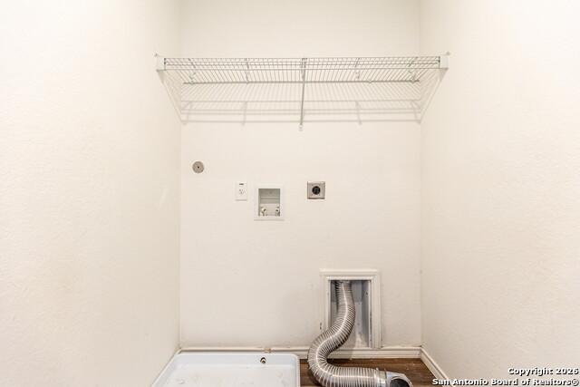 Image 28 of 32 For 1229 Entrada De Real