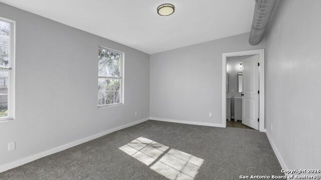 Image 16 of 18 For 219 Saint James