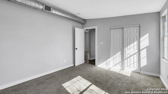 Image 17 of 18 For 219 Saint James