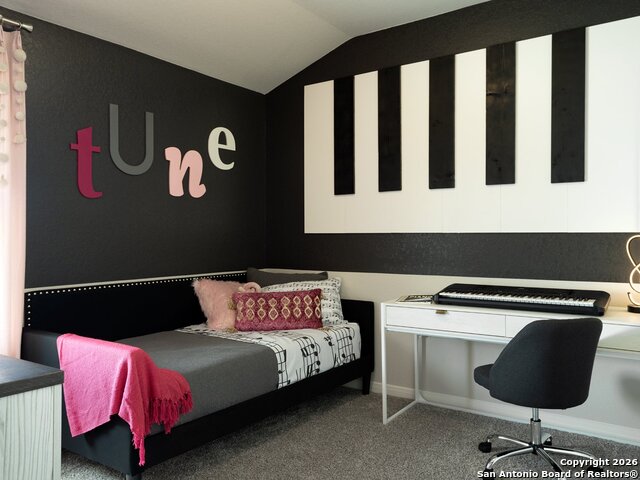 Image 6 of 11 For 10011 Briceway Gap