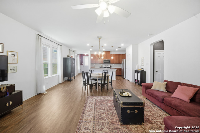 Listing photo id 8 for 9831 Overlook Cyn