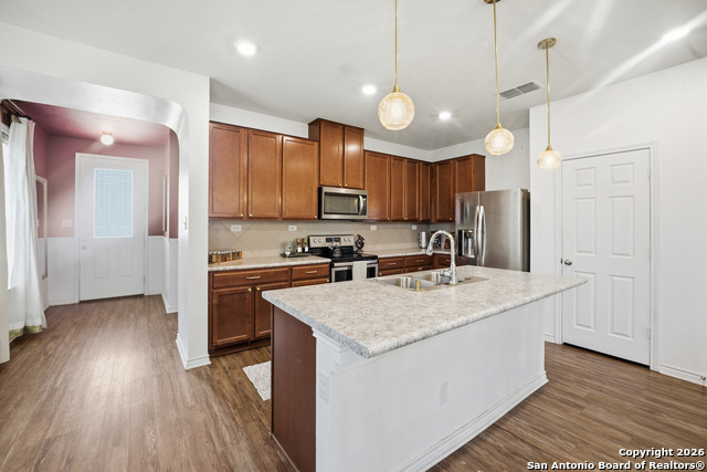 Listing photo id 1 for 9831 Overlook Cyn