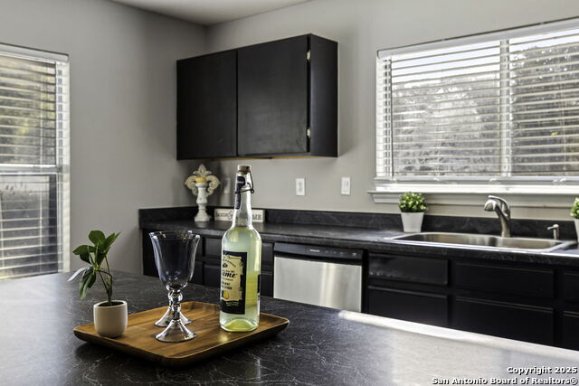 Image 12 of 30 For 13567 Hickory Legend