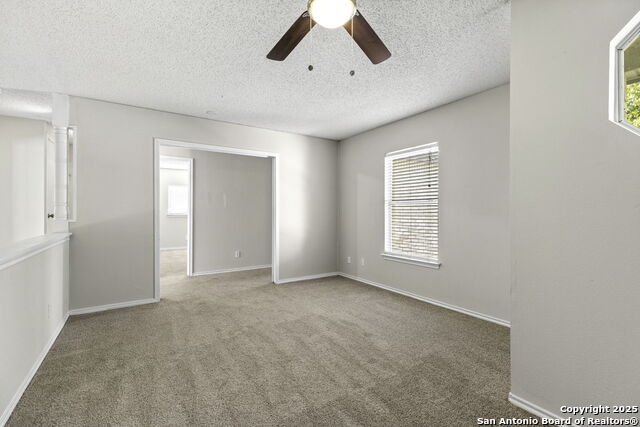 Image 14 of 30 For 13567 Hickory Legend