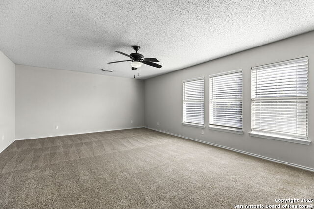 Image 16 of 30 For 13567 Hickory Legend