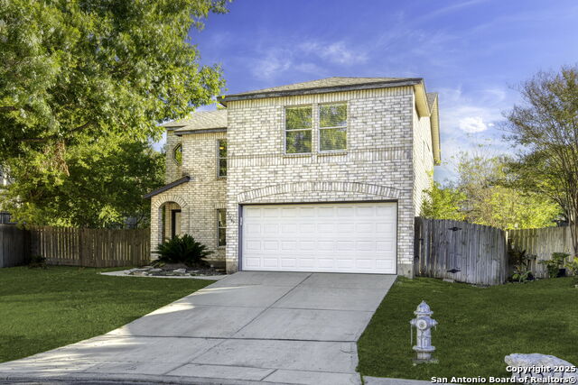 Image 2 of 30 For 13567 Hickory Legend