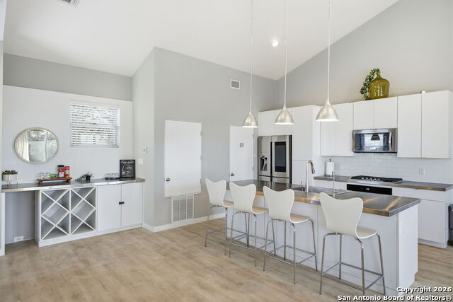 Image 14 of 70 For 422 Hays St #3