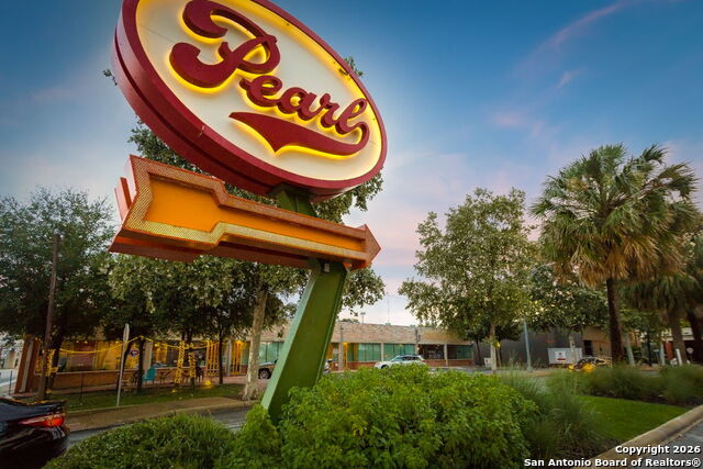 Image 33 of 70 For 422 Hays St #3