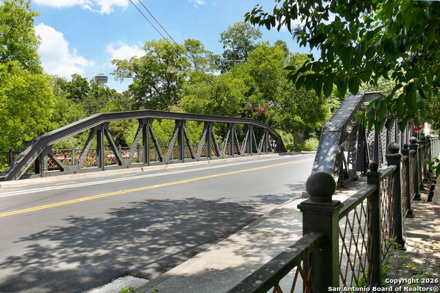 Image 45 of 70 For 422 Hays St #3