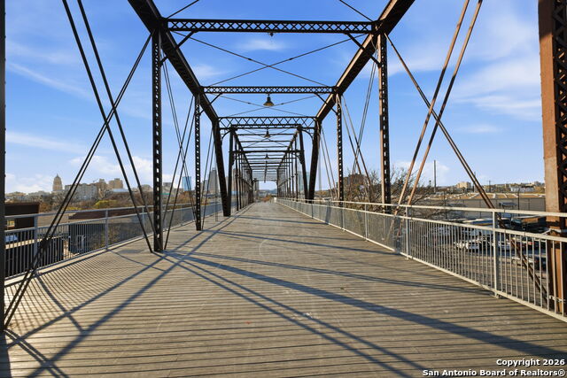 Image 61 of 70 For 422 Hays St #3