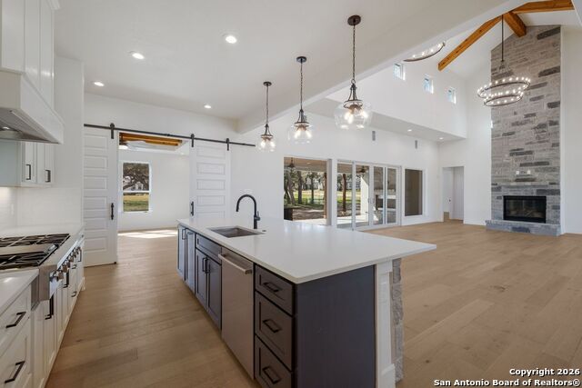 Image 11 of 36 For 34813 Thanksgiving Trail