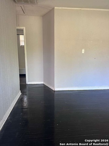 Image 9 of 13 For 5134 Hillburn