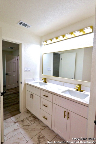 Image 11 of 20 For 7739 Dashwood