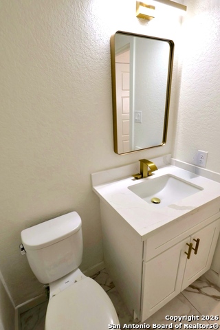 Image 16 of 20 For 7739 Dashwood