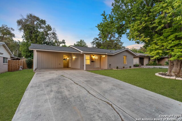 Details for 307 Dawnridge Dr, San Antonio, TX 78213