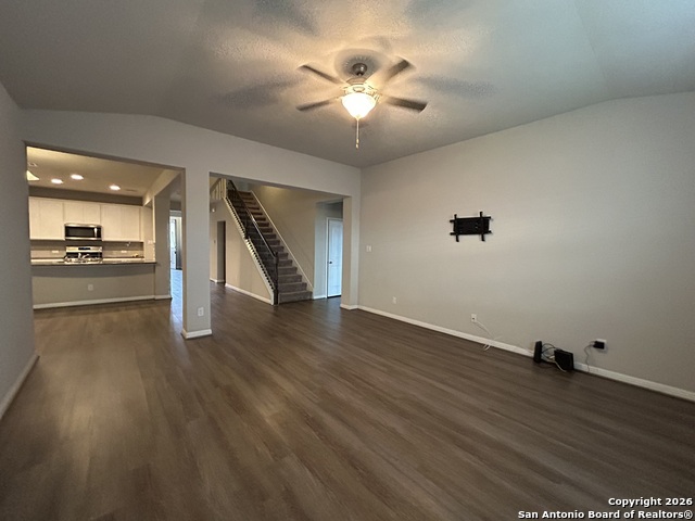 Image 4 of 16 For 6810 Dashmoor