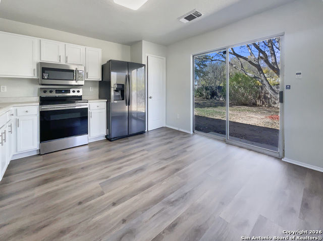 Image 2 of 16 For 2903 Edison  