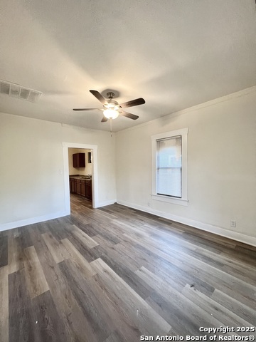 Image 2 of 17 For 4611 Hackberry