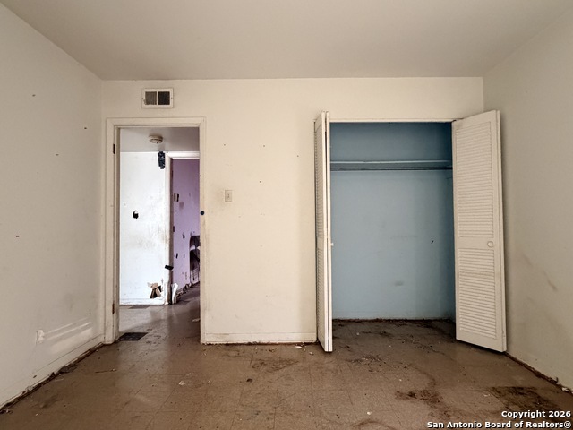 Image 12 of 21 For 4827 Newcome