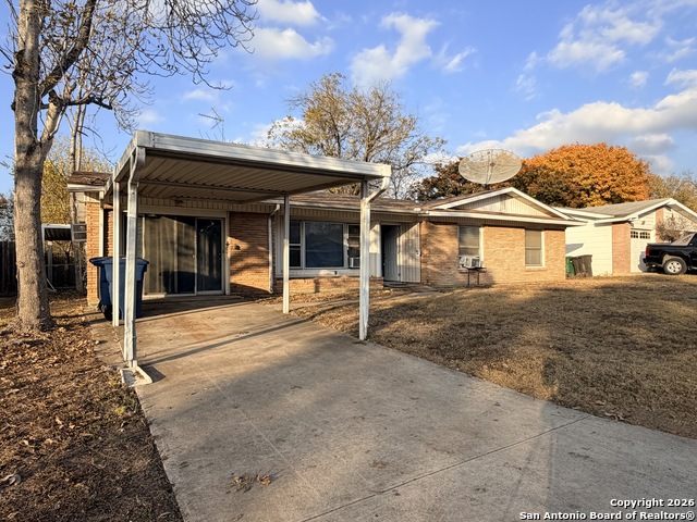 Image 2 of 21 For 4827 Newcome