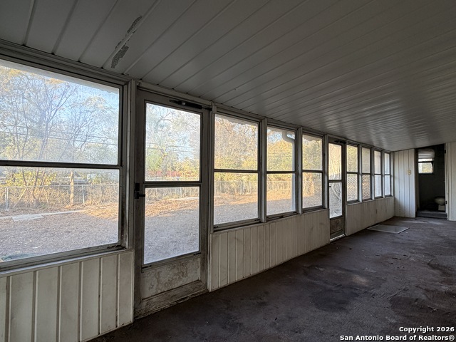 Image 7 of 21 For 4827 Newcome