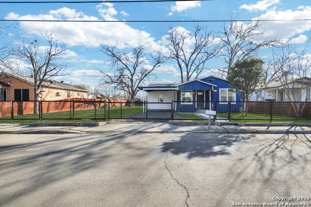 Details for 1112 Gladstone, San Antonio, TX 78225