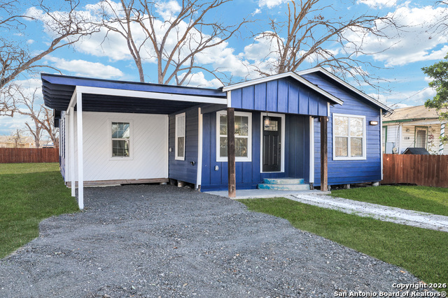 Image 2 of 18 For 1112 Gladstone