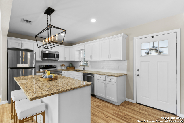 Image 29 of 32 For 734 Sumner  