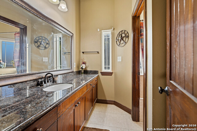 Listing photo id 8 for 163 County Road 283