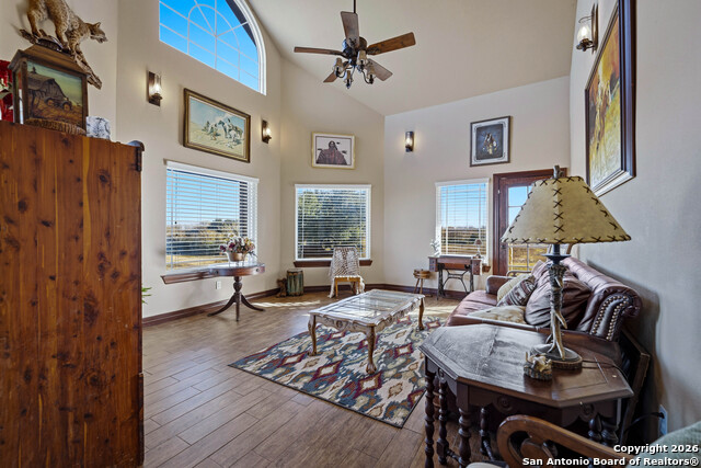 Listing photo id 12 for 163 County Road 283