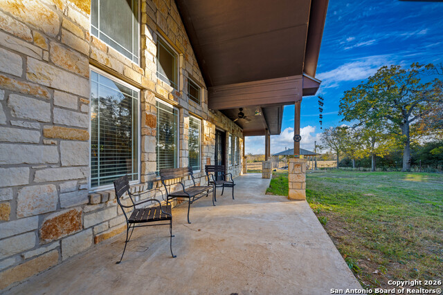 Listing photo id 26 for 163 County Road 283