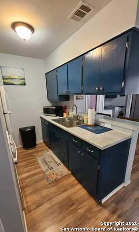 Image 12 of 47 For 820 Durr  