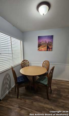 Image 16 of 47 For 820 Durr  