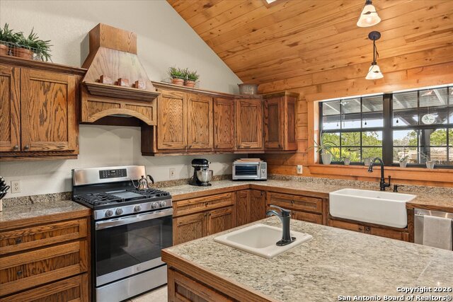 Image 19 of 69 For 112 Star Court N