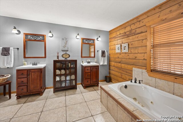 Image 25 of 69 For 112 Star Court N