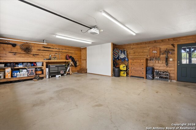 Image 35 of 69 For 112 Star Court N