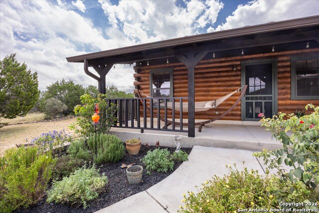 Image 44 of 69 For 112 Star Court N