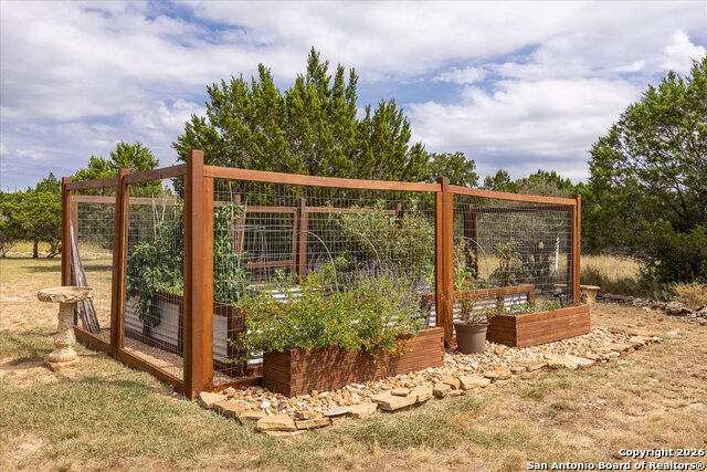 Image 49 of 69 For 112 Star Court N