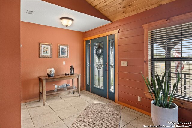 Image 9 of 69 For 112 Star Court N