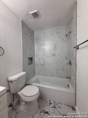 Image 12 of 21 For 9002 Mouton  