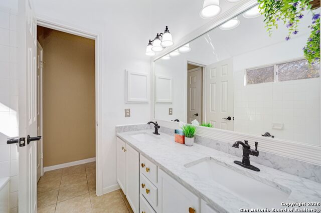 Image 23 of 31 For 7 Lockspring