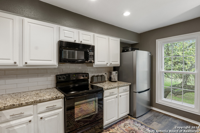 Image 11 of 25 For 13130 Blanco  1504